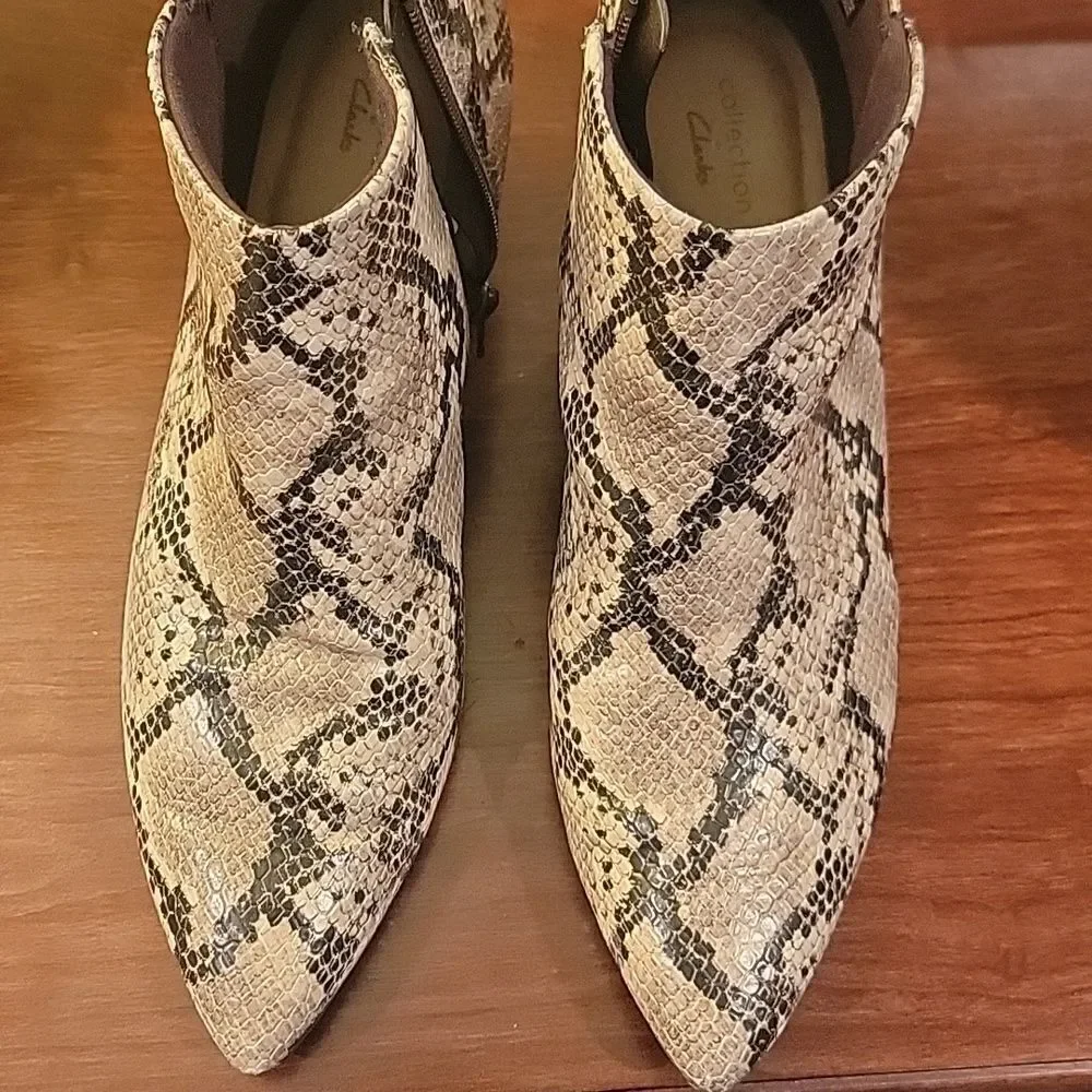Clarks Snakeskin Ankle Boots Sz 9